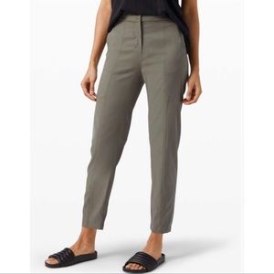 Lululemon Dynamic Days Pant Grey Sage Sz 12